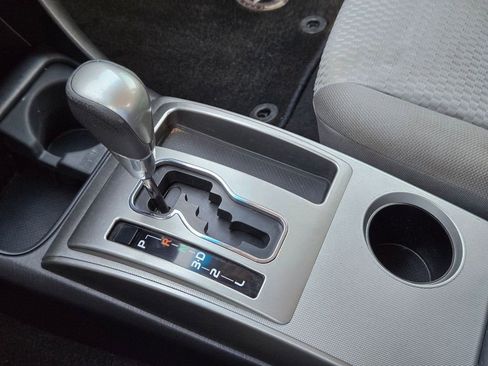 Used 2013 Toyota Tacoma PreRunner w/ SR5 Pkg image 18