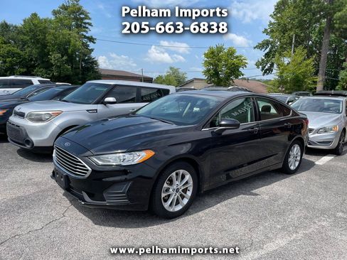 Used 2019 Ford Fusion SE FWD image 1