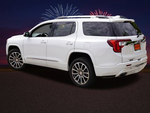 Certified 2022 GMC Acadia Denali w/ Trailering Package AWD/4WD image 8