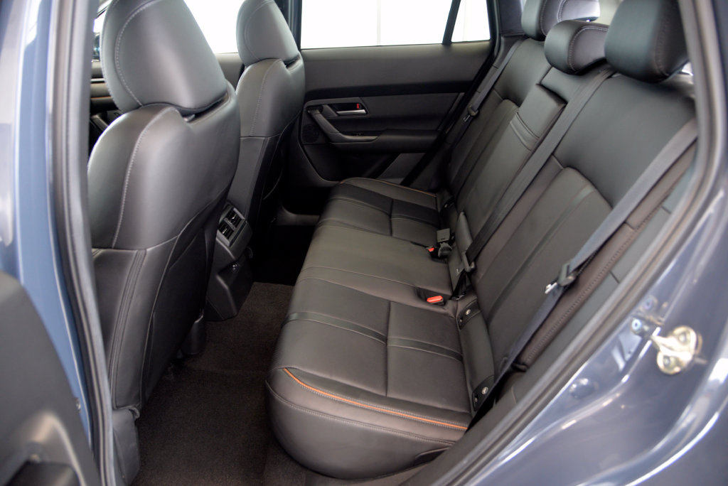 Certified 2026 MAZDA CX-50 AWD 2.5 S w/ Cargo Package image 28