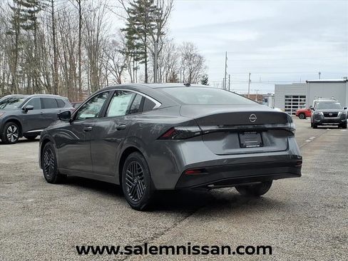 New 2026 Nissan Sentra SV w/ SV Convenience Package FWD image 4