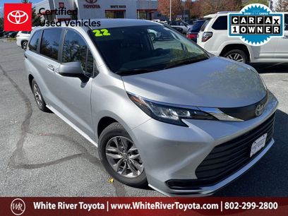 Certified 2022 Toyota Sienna LE