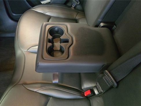 Used 2022 Jeep Compass Limited w/ Sun and Sound Group image 16