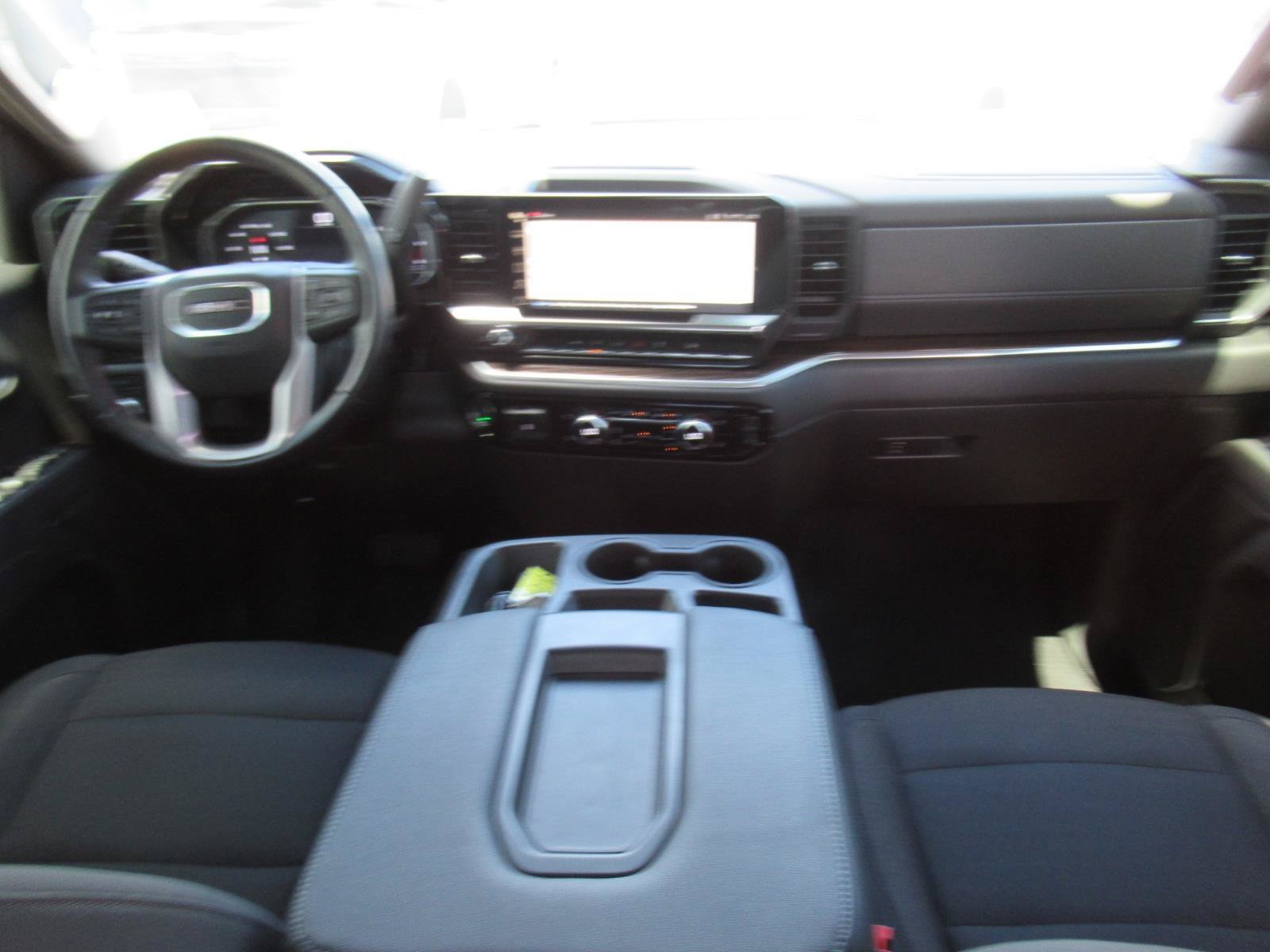 Used 2022 GMC Sierra 1500 Elevation AWD/4WD image 14