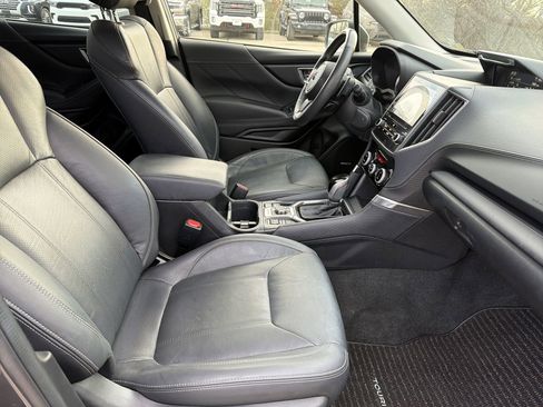 Used 2023 Subaru Forester Touring image 12