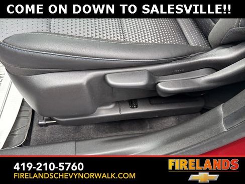 Certified 2024 Chevrolet Trax LT w/ Driver Confidence Package image 23