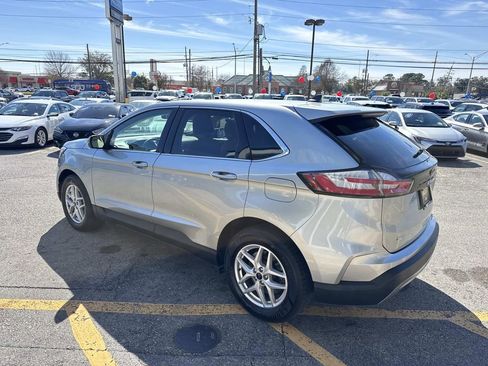 Used 2024 Ford Edge SEL image 6