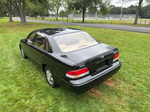 Used 1995 Toyota Avalon XLS FWD image 23