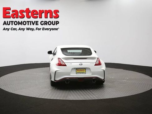 Used 2020 Nissan 370Z NISMO RWD image 37