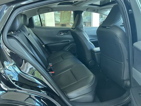 Used 2023 Toyota Prius Limited image 22