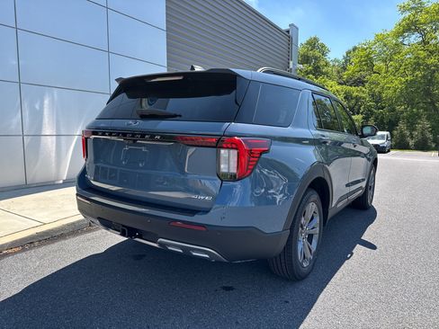 New 2026 Ford Explorer Active w/ Active Comfort Package AWD/4WD image 17