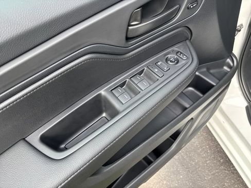 New 2026 Honda Odyssey Sport-L image 11