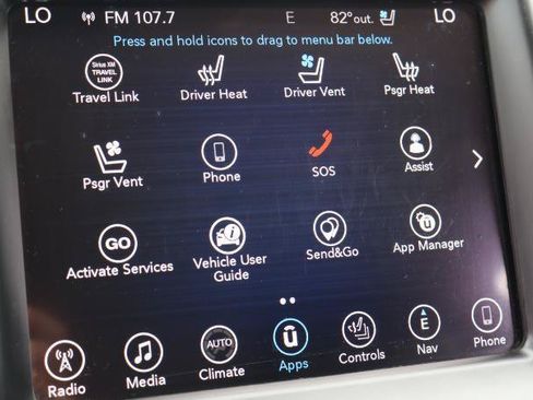 Used 2017 Chrysler 300 C RWD image 15