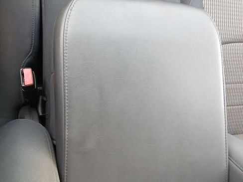 Used 2012 RAM 1500 Express RWD image 37