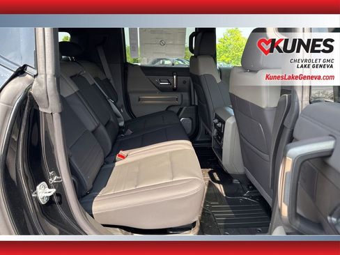New 2025 GMC Hummer EV 2X image 17