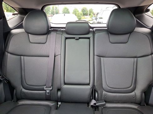 Certified 2022 Hyundai Tucson Limited image 13