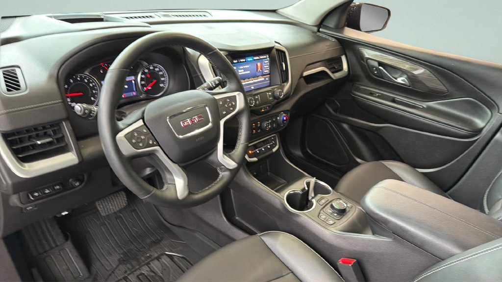 Used 2024 GMC Terrain SLT w/ Tech Package AWD/4WD image 31