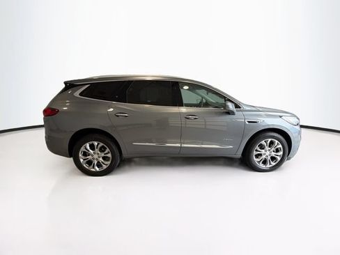 Used 2020 Buick Enclave Avenir w/ Avenir Technology Package AWD/4WD image 8