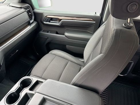 Used 2025 Chevrolet Silverado 1500 LT image 22