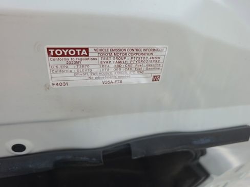 Used 2023 Toyota Tundra Limited AWD/4WD image 12