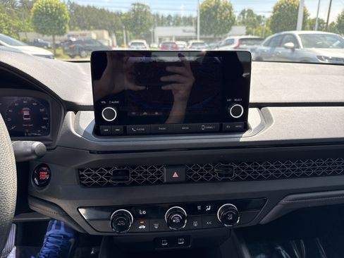 Certified 2023 Honda Accord LX image 25