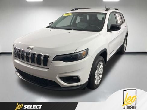 Used 2022 Jeep Cherokee Latitude Lux FWD image 1