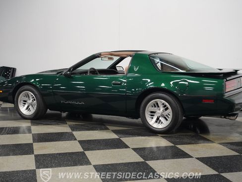 Used 1991 Pontiac Firebird Formula image 10