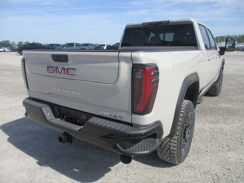 New 2026 GMC Sierra 2500 AT4X AWD/4WD image 5