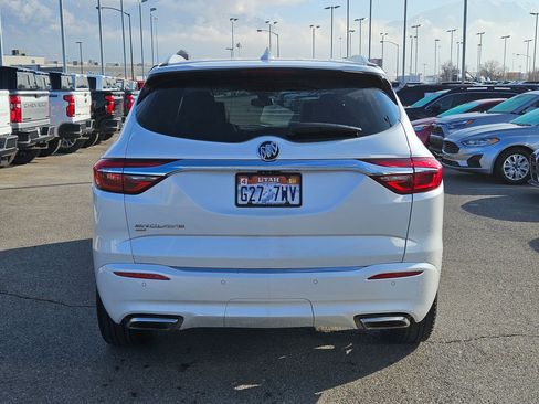 Used 2020 Buick Enclave Avenir w/ Avenir Technology Package image 4