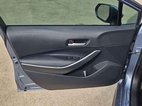 Used 2022 Toyota Corolla SE image 13