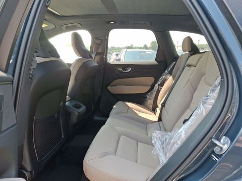 New 2026 Volvo XC60 B5 Plus w/ Climate Package image 6