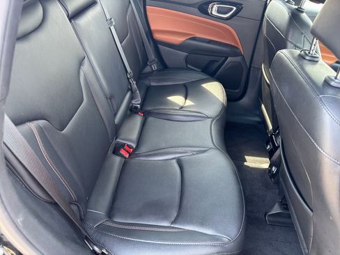 Used 2024 Jeep Compass Limited image 33