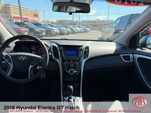 Used 2016 Hyundai Elantra GT FWD image 23