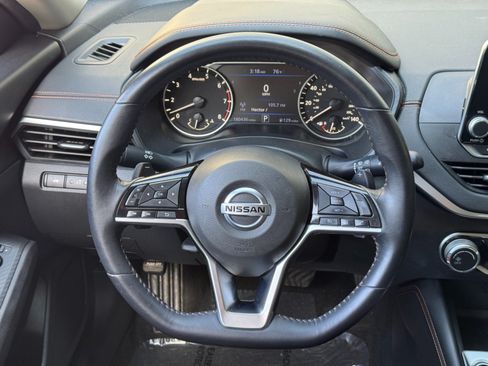 Used 2020 Nissan Altima 2.5 SR FWD image 18