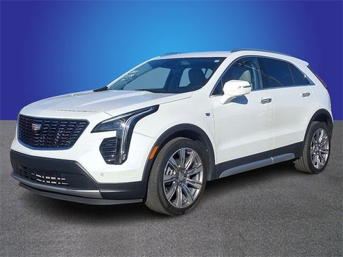 Certified 2023 Cadillac XT4 Premium Luxury w/ Technology Package image 1