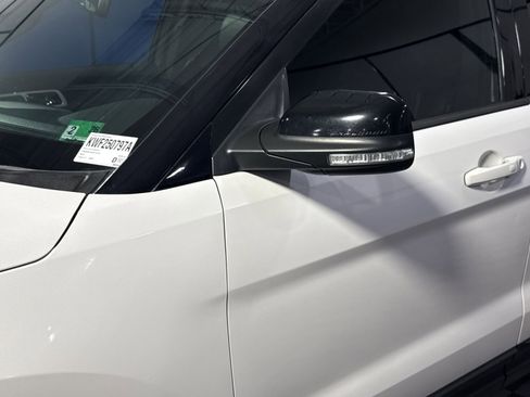 Used 2015 Ford Explorer Sport w/ Equipment Group 401A image 41