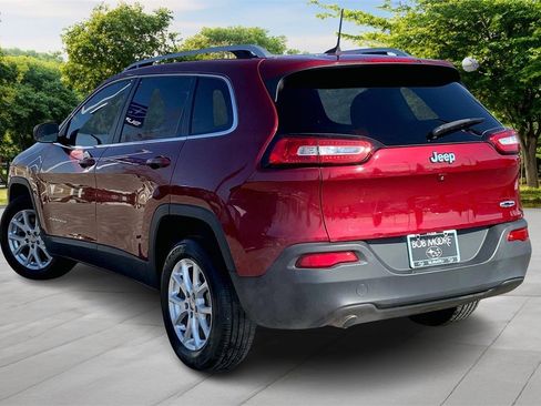 Used 2016 Jeep Cherokee Latitude w/ Comfort & Sound Group image 4