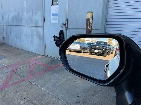 Used 2025 Toyota Camry LE image 18