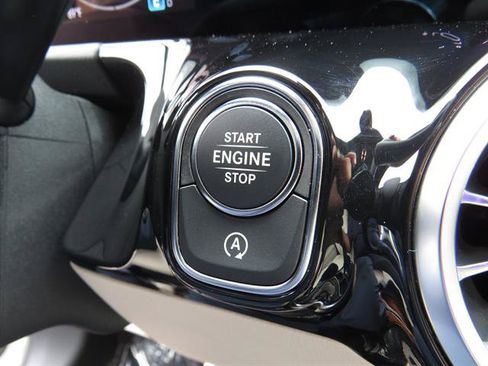Used 2026 Mercedes-Benz GLA 250 4MATIC image 18