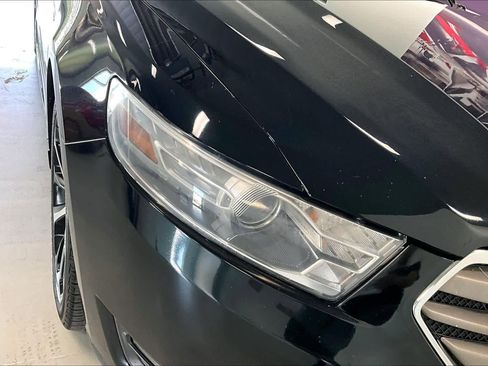 Used 2014 Ford Taurus SEL w/ Equipment Group 201A FWD image 27