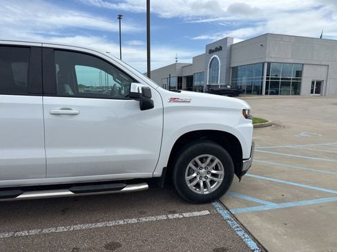 Used 2020 Chevrolet Silverado 1500 LT w/ All-Star Edition AWD/4WD image 4