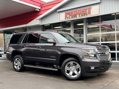 Used 2017 Chevrolet Tahoe LT w/ LT Signature Package image 1
