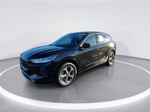 Used 2024 Ford Escape ST-Line image 4