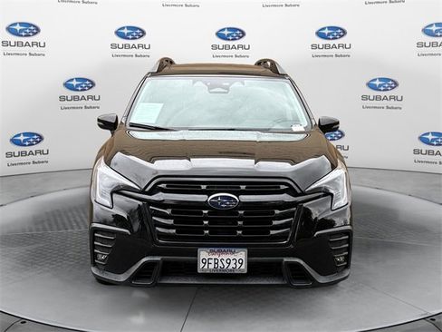 Used 2023 Subaru Ascent Onyx Edition image 2