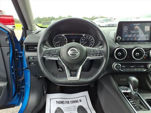 Used 2021 Nissan Sentra SV image 22