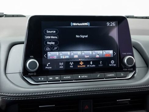 Used 2023 Nissan Rogue SV w/ SV Premium B Package image 17