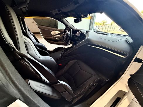 Used 2023 Chevrolet Corvette Stingray Preferred Cpe w/ 2LT RWD image 8
