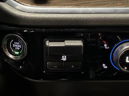 Used 2024 Chevrolet Silverado 1500 RST image 27