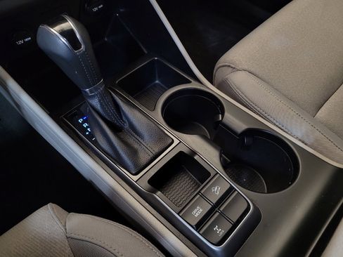 Used 2018 Hyundai Tucson Sport image 26