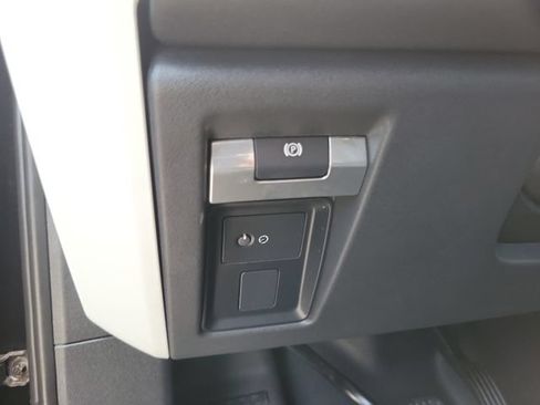 Used 2020 Land Rover Defender 110 S AWD/4WD image 22